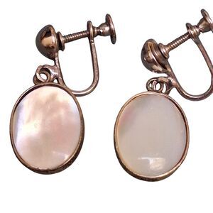 Vintage Beau Sterling Mother Of Pearl Earrings Dangle Screw Back